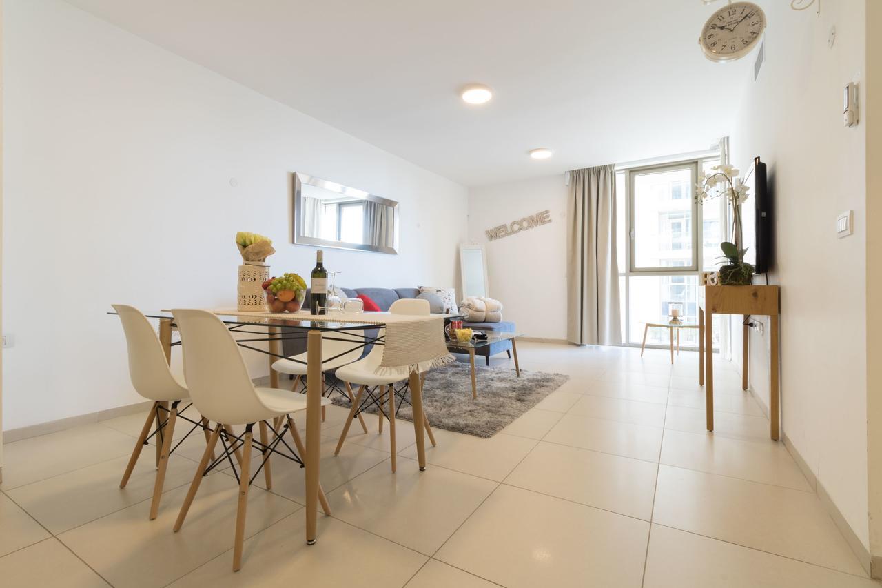 Luxury One-Bedroom Apartment/Parking In City Center เยรูซาเลม ภายนอก รูปภาพ