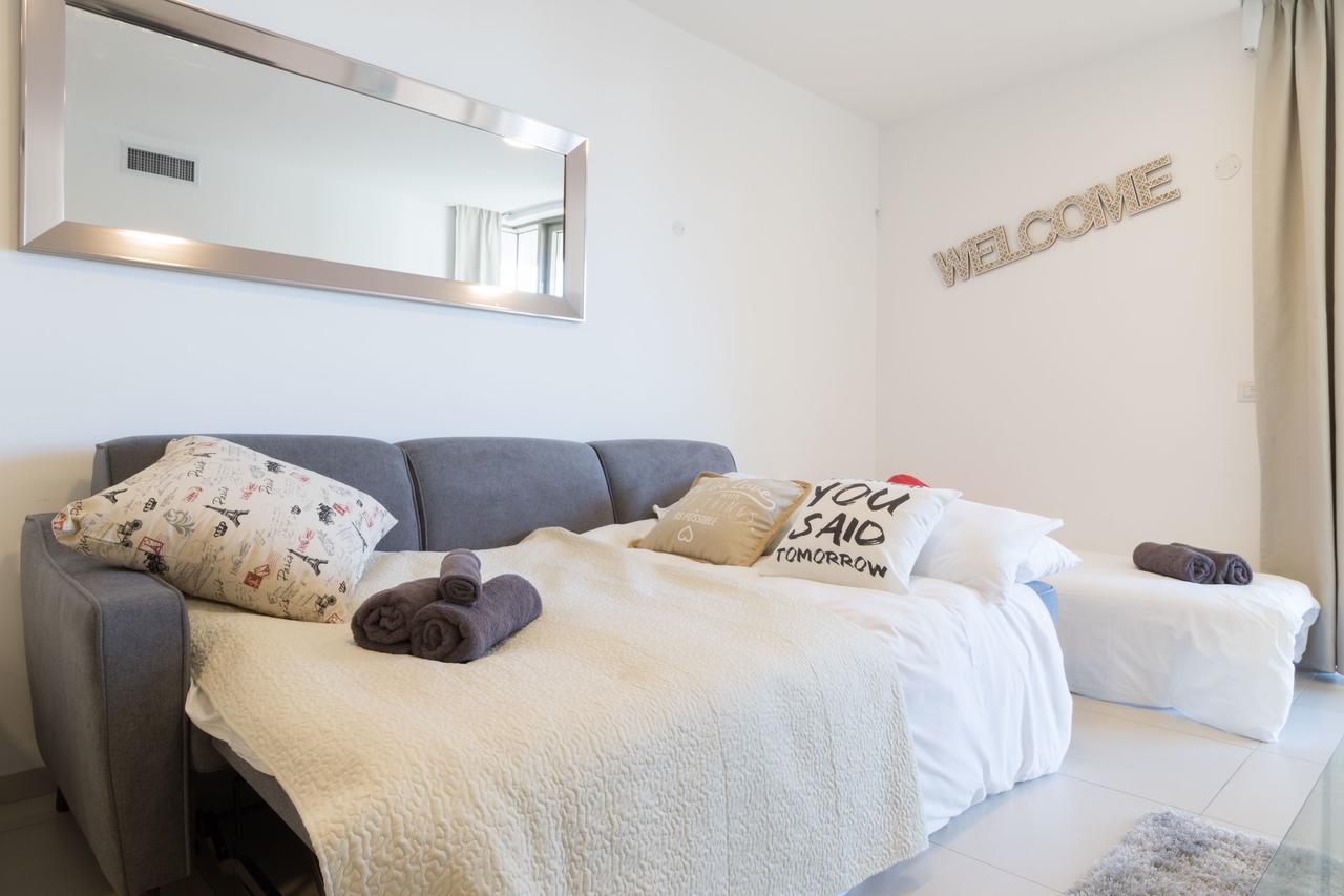 Luxury One-Bedroom Apartment/Parking In City Center เยรูซาเลม ภายนอก รูปภาพ