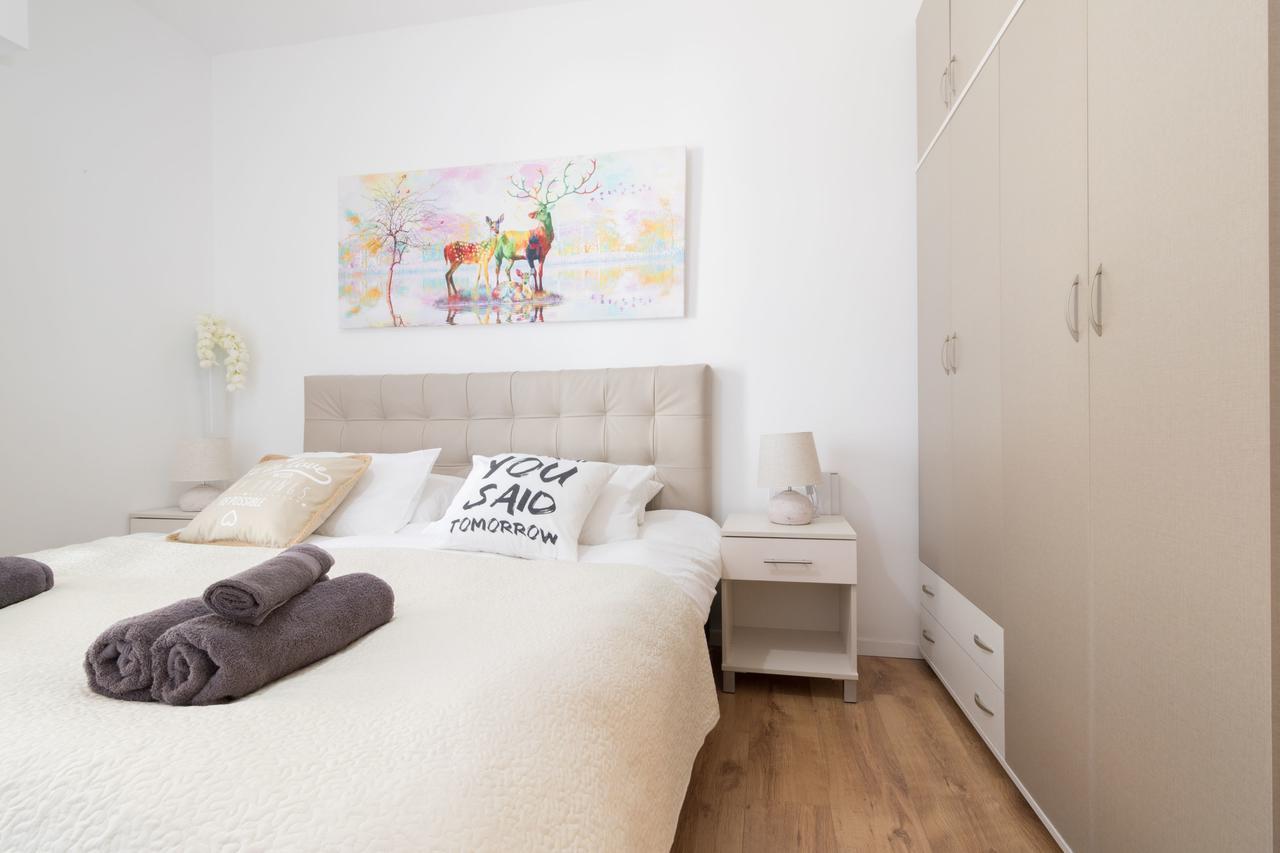 Luxury One-Bedroom Apartment/Parking In City Center เยรูซาเลม ภายนอก รูปภาพ
