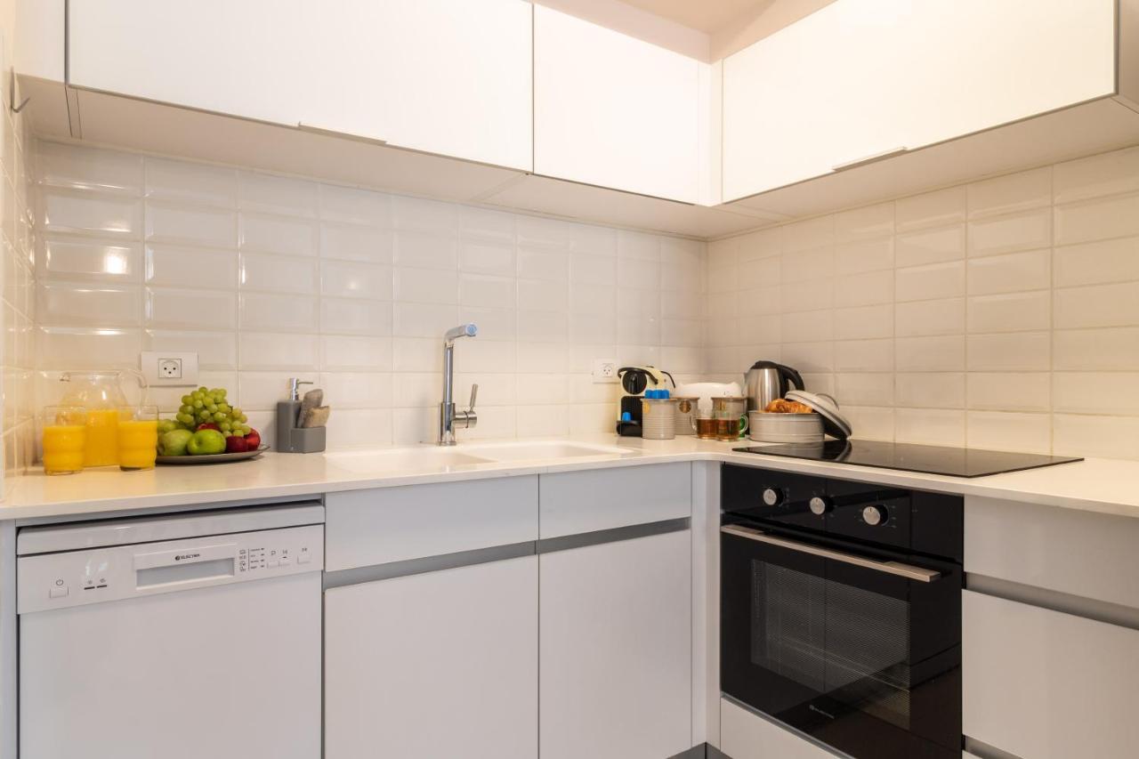 Luxury One-Bedroom Apartment/Parking In City Center เยรูซาเลม ภายนอก รูปภาพ