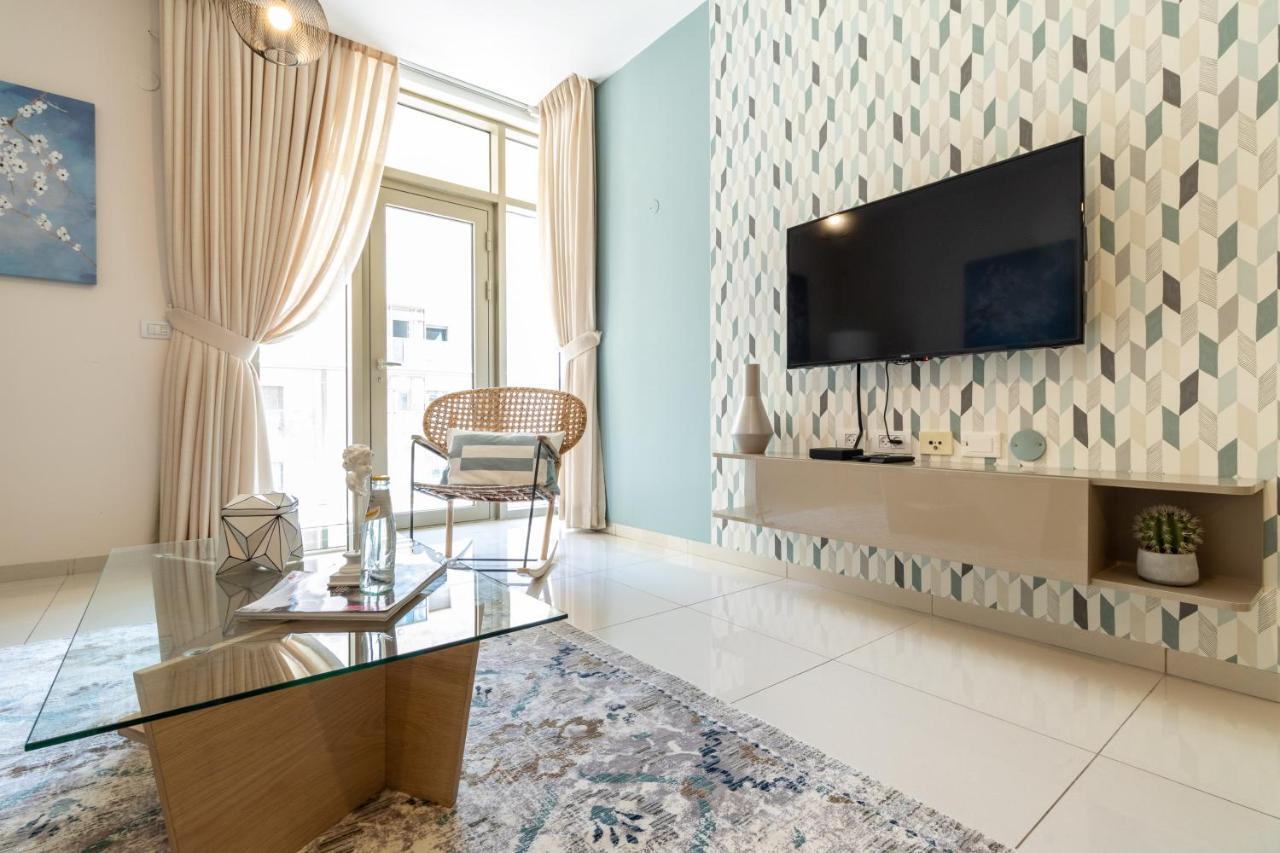 Luxury One-Bedroom Apartment/Parking In City Center เยรูซาเลม ภายนอก รูปภาพ