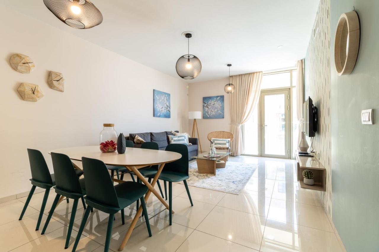Luxury One-Bedroom Apartment/Parking In City Center เยรูซาเลม ภายนอก รูปภาพ